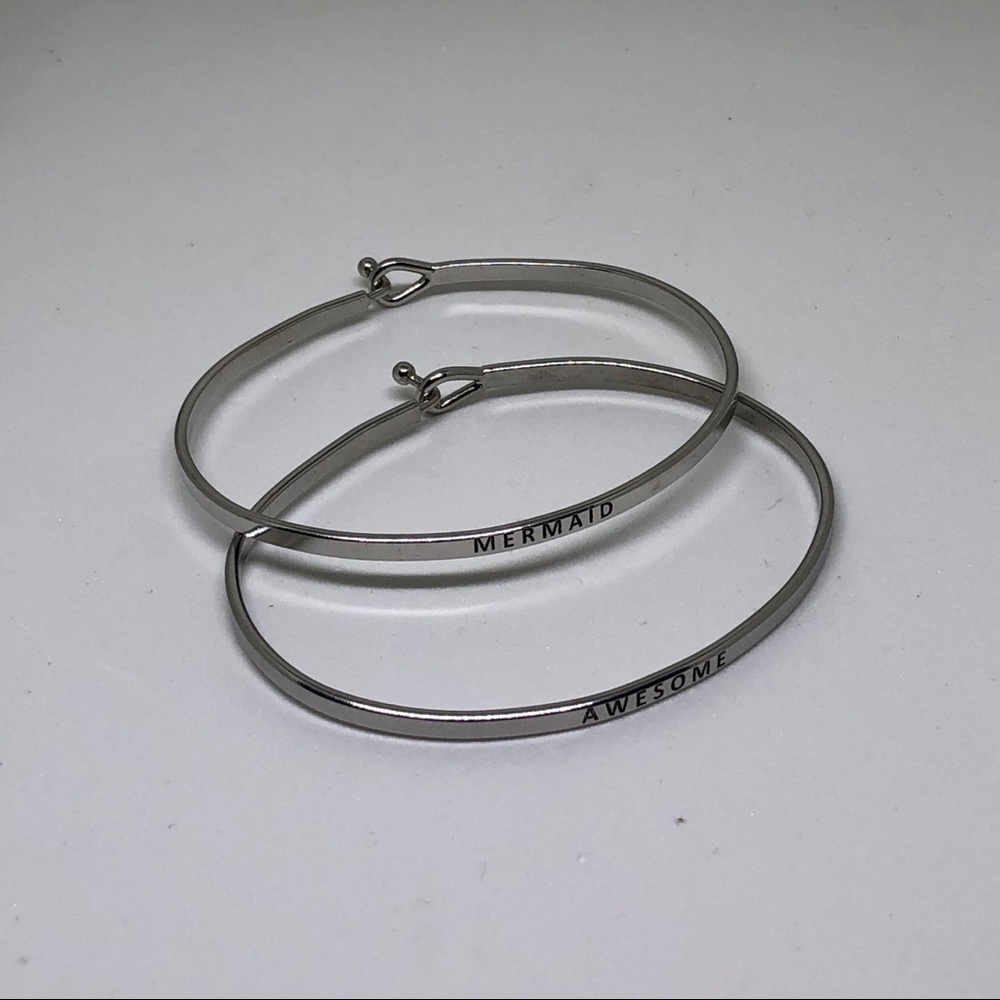 Flying Lizard Silver Cuffs (Set of 2)